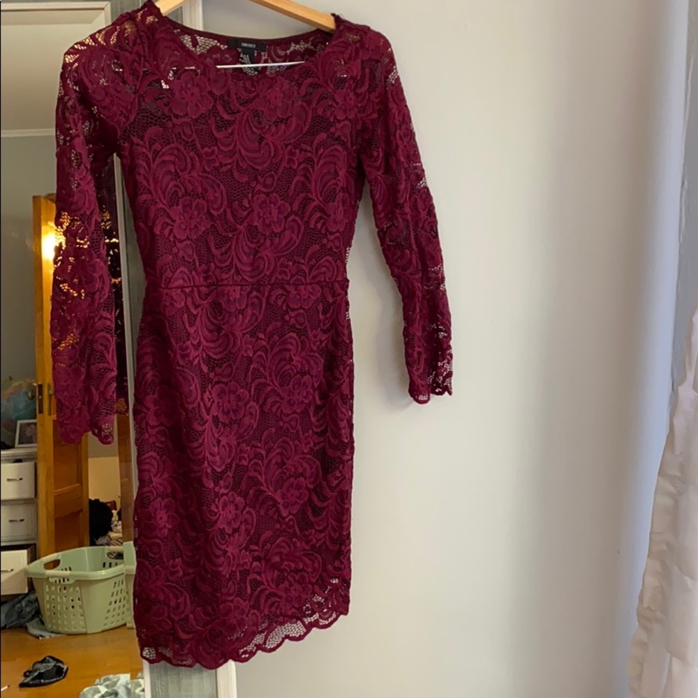 Forever 21 lacy dress